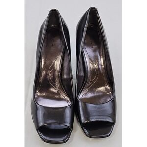 Tahari Riddle Peep Toe Pumps Womens 9M Gunmetal Grey Metallic Stiletto Heels